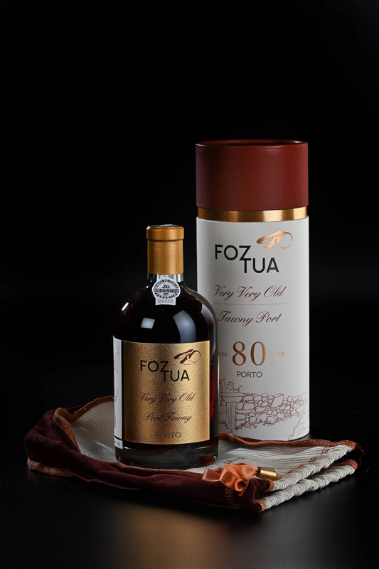 FozTua Porto Very Very Old Tawny (+80 Years)