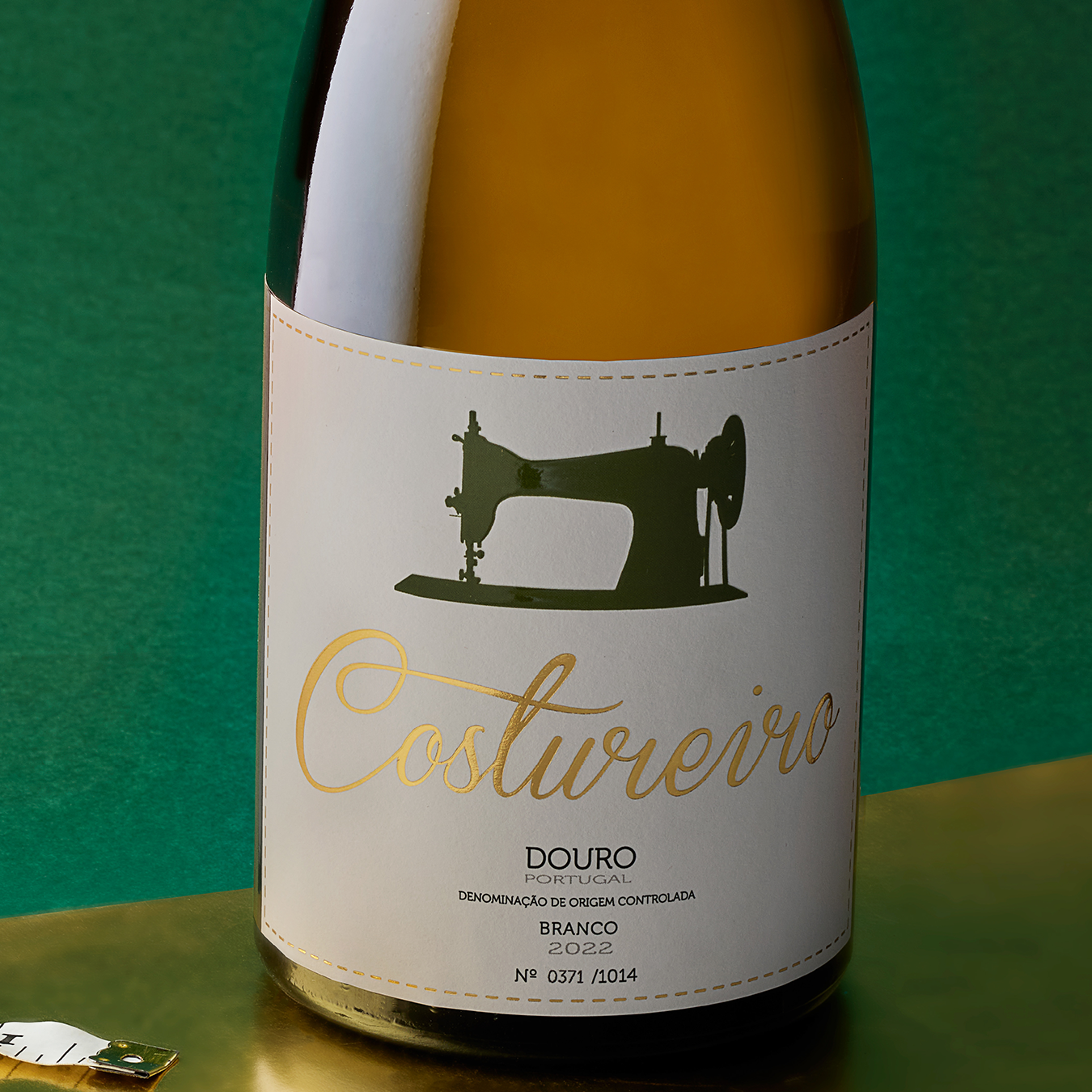 Costureiro Branco 2022